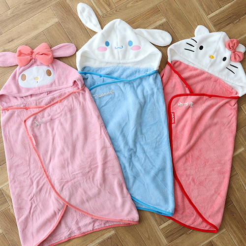サンリオ フード付バスポンチョ