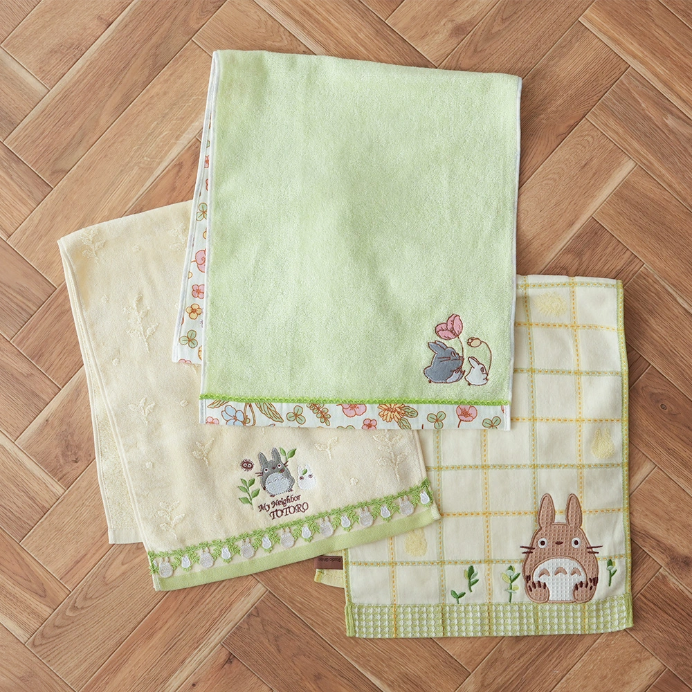 トトロのフェイスタオル