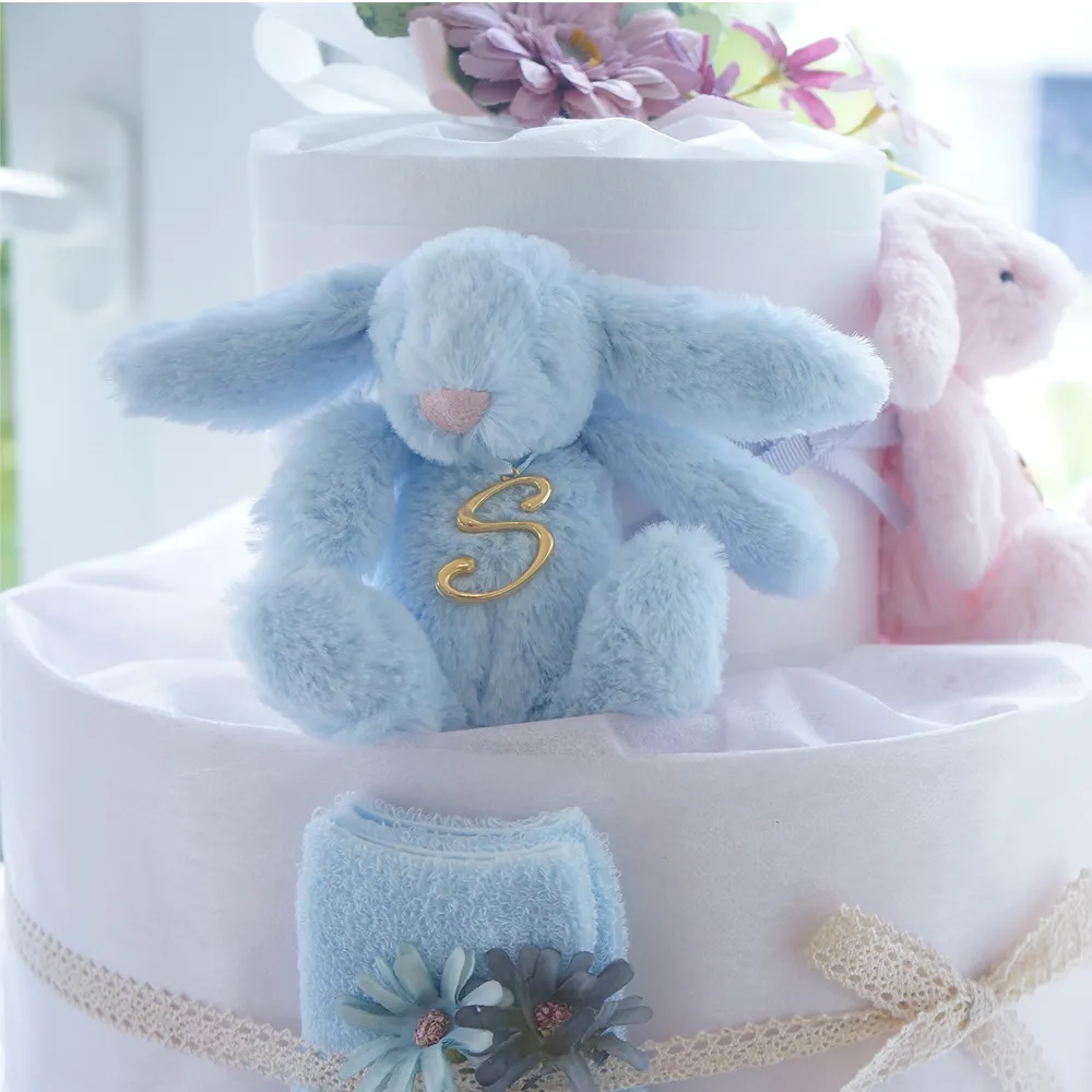 周りとちょっと差のつくおむつケーキ
