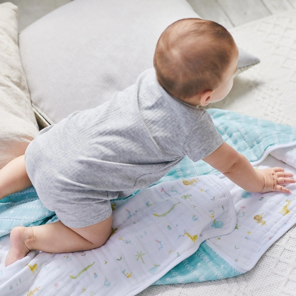 おくるみからおでかけまで多用途に