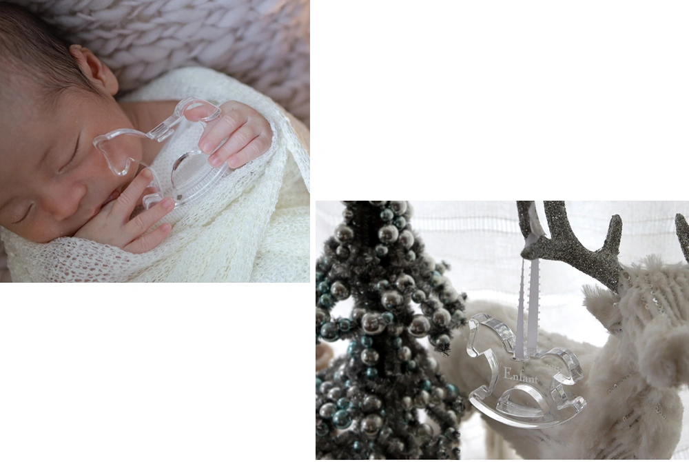 ゆーらゆら煌めく アクリル 木馬ラトル