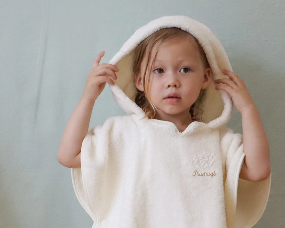 お名前刺繍を入れて、特別な一枚に