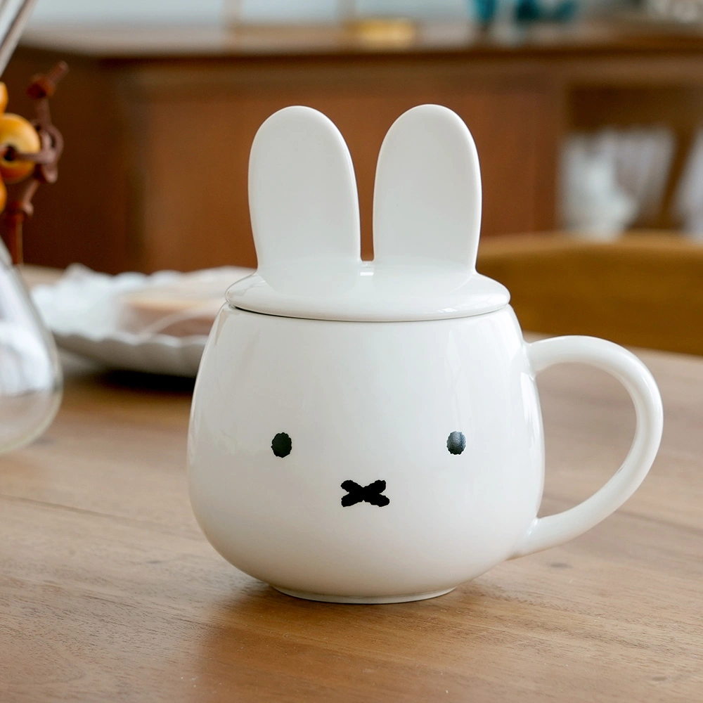 ミッフィー 耳つき蓋のマグカップ